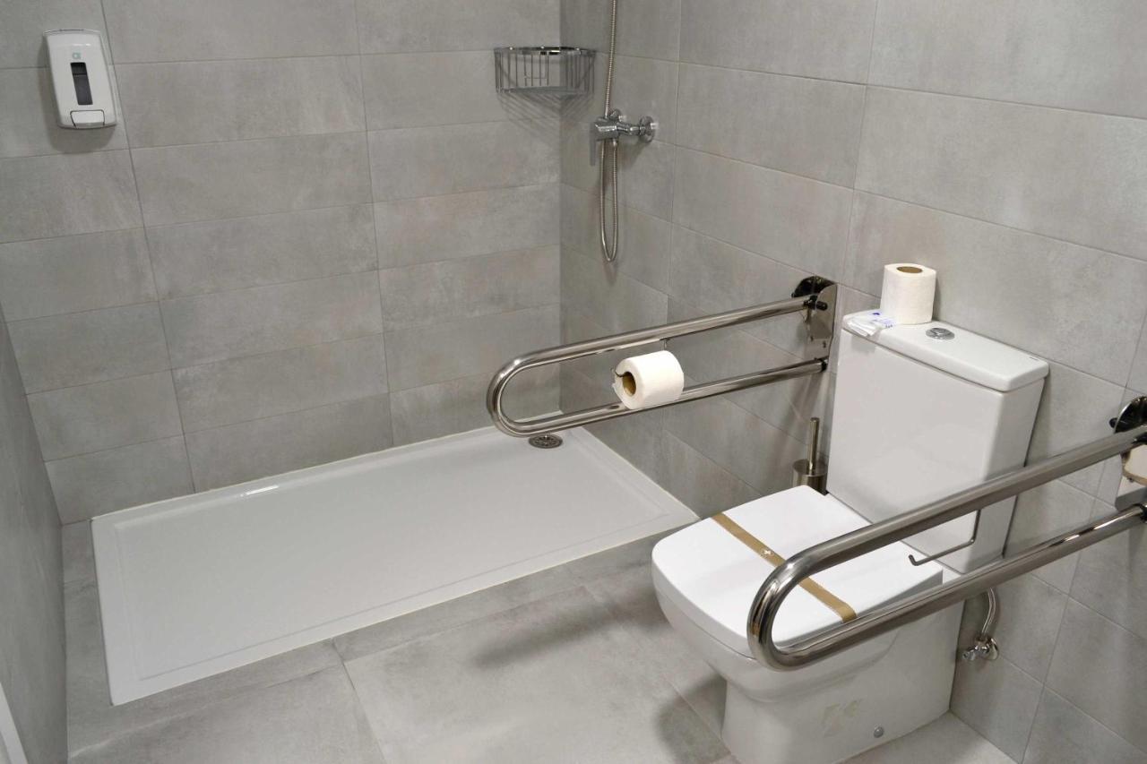 Hotel Alda Estacion Понтеведра Экстерьер фото