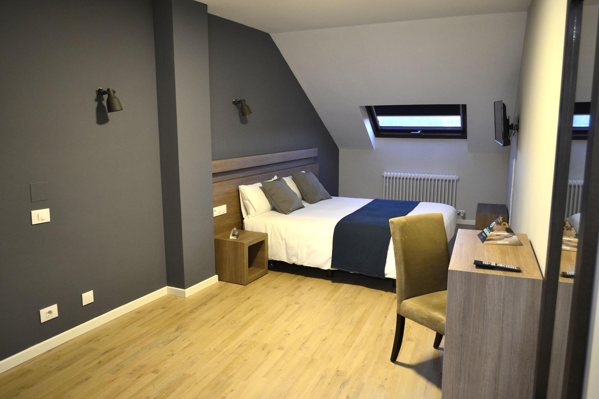 Hotel Alda Estacion Понтеведра Экстерьер фото