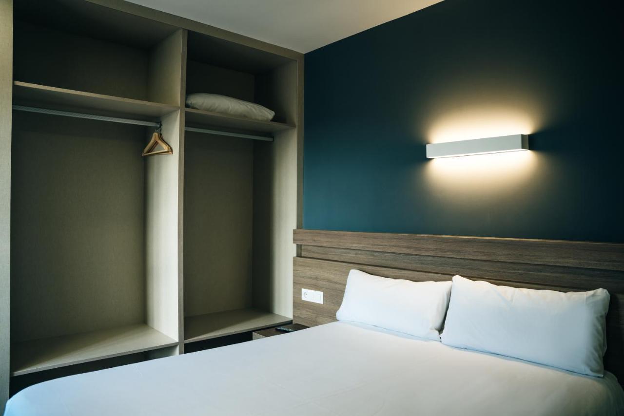 Hotel Alda Estacion Понтеведра Экстерьер фото